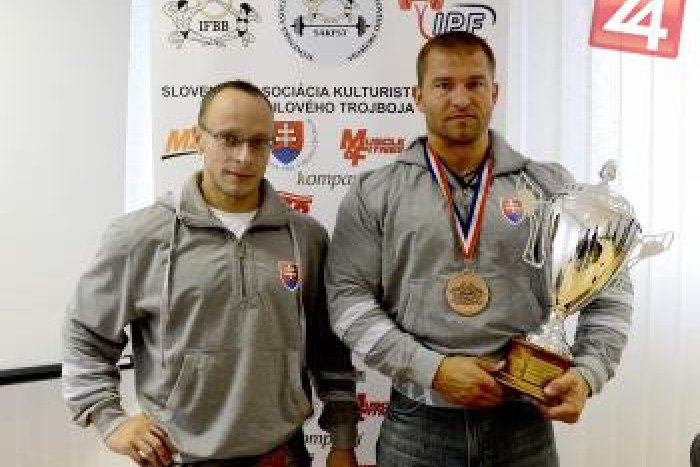 Ilustračný obrázok k článku Igor Kočiš (37) z bystrickej Dukly po MS v kulturistike: Cítil som sa na vyššiu priečku