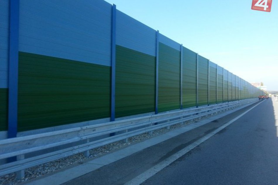 Ilustračný obrázok k článku Vláda riešila R1-tku: Na pretrase protihluková stena i križovatka pri Sielnici. Čo sa dohodlo?