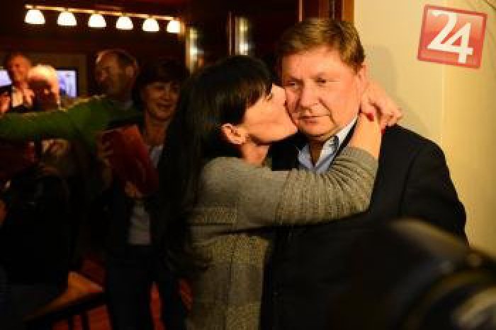 Ilustračný obrázok k článku POTVRDENÉ: Novým županom sa stal Zdenko Trebuľa, pozrite si oficiálne výsledky...