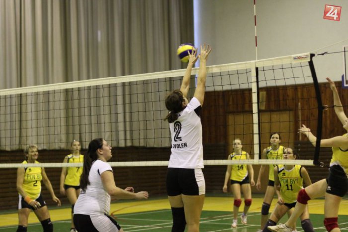 Ilustračný obrázok k článku Ďalšie boje Slávistiek v Čadci: Prvý zápas nezvládli podľa predstáv