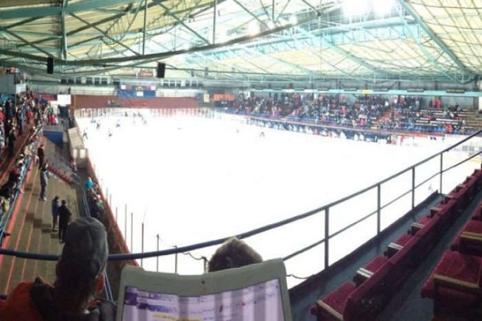 Ilustračný obrázok k článku Obrovská smola: Mikulášania prehrali gólom 11 sekúnd pred sirénou