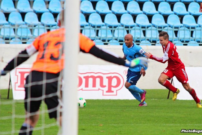 Ilustračný obrázok k článku Futbalový zápas jesene: Kto prezimuje na poslednom mieste Corgoň ligy?