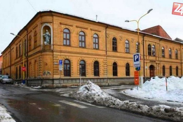 Ilustračný obrázok k článku Známe prešovské gymnázium: Tieto osobnosti v ňom drali školské lavice!