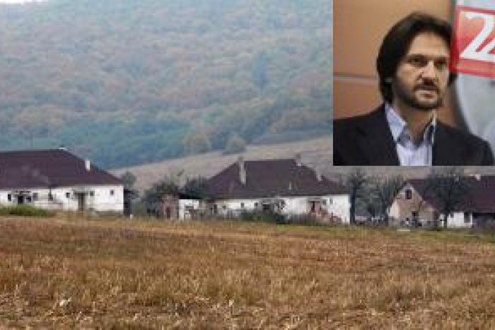 Ilustračný obrázok k článku Situácia v Jelšave? Minister vnútra: Polícia si robí svoju prácu!