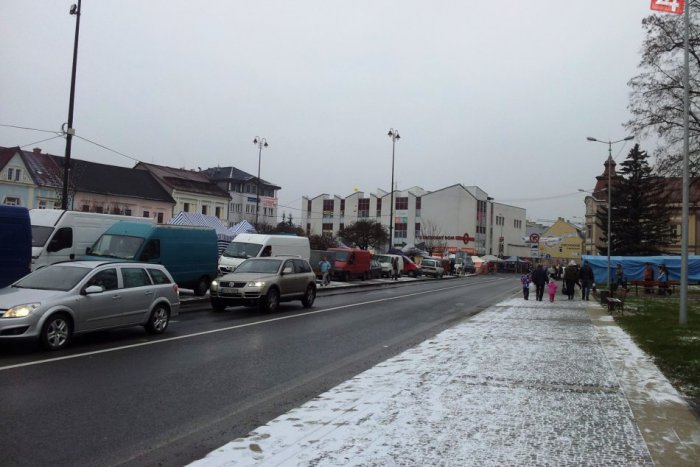 Ilustračný obrázok k článku Vodiči, bacha: Tieto ulice budú neprejazdné cez Ondrejský jarmok!