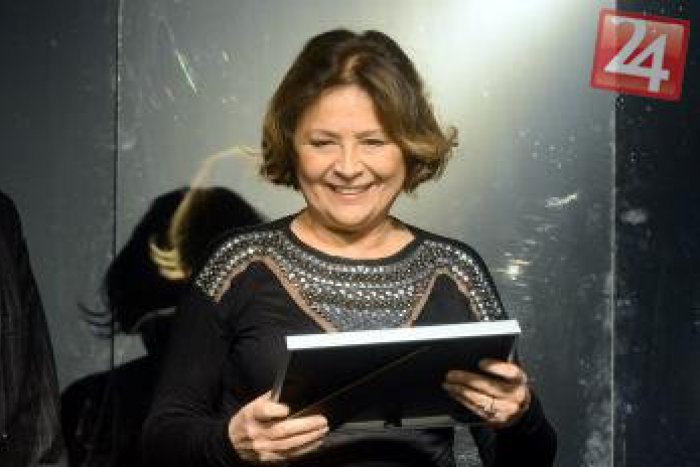 Ilustračný obrázok k článku Pocta pre Emíliu Vášáryovú. Stala sa historicky prvou laureátkou filantropickej Siene slávy