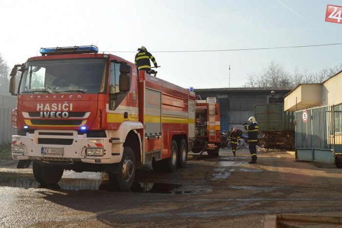Ilustračný obrázok k článku Rozsiahly požiar v Môťovej: Hlavné okamihy náročného boja s plameňmi očami hasičov!