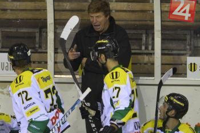 Ilustračný obrázok k článku Herná kríza vlkov si vyžiadala svoju daň: Tréner Neliba na lavičke Žiliny skončil!