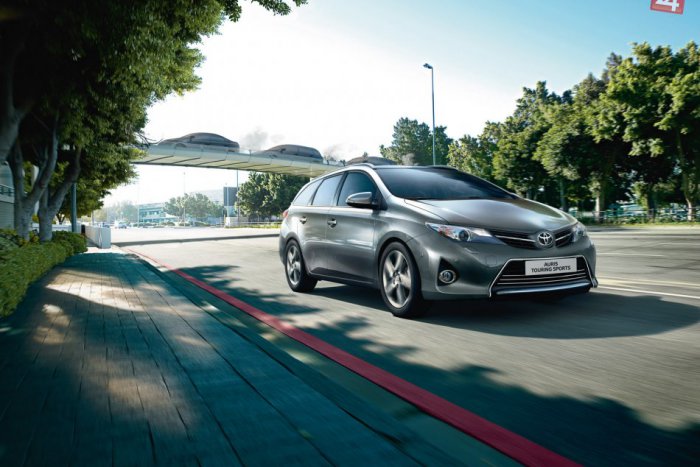 Ilustračný obrázok k článku Akú spotrebu má nová Toyota Auris? Pošlite správnu odpoveď a vyhrajte lístky do Aquacity a ďalšie ceny