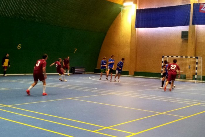 Ilustračný obrázok k článku Začala Zimná liga. Zahrá si ju jedenásť mužstiev