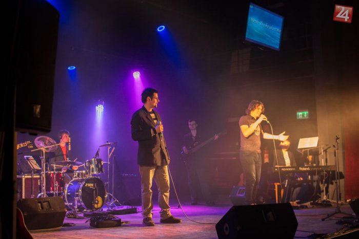 Ilustračný obrázok k článku Spoveď bystrickej skupiny Crossroads: Nový album je plný detských pesničiek nielen pre dospelých