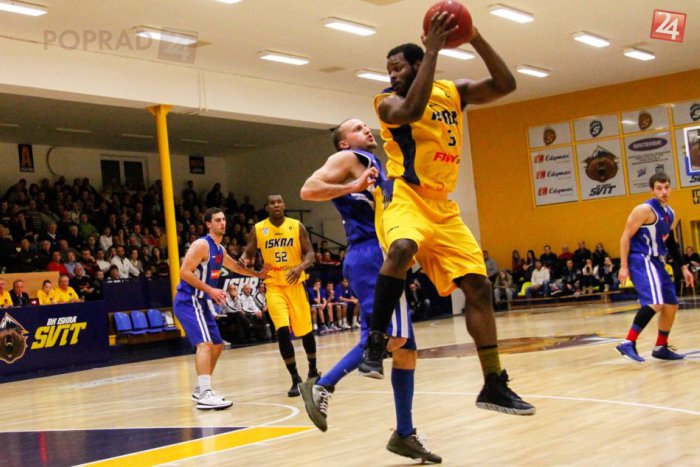 Ilustračný obrázok k článku Svit preťal sériu domácich prehier. K výhre nad Nitrou mu pomohla zlepšená obrana