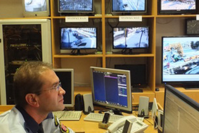 Ilustračný obrázok k článku Na Rúbanisku o niečo bezpečnejšie: Polícia bude strážiť sídlisko novou kamerou