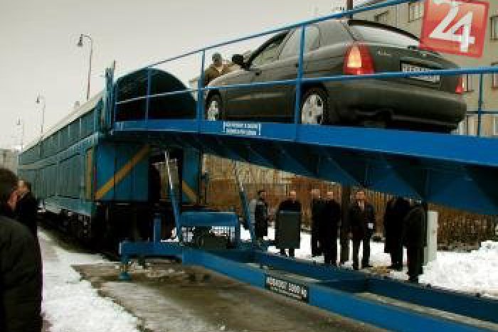 Ilustračný obrázok k článku VIDEO: Prvý vnútroštátny autovlak tesne pred prvým štartom!