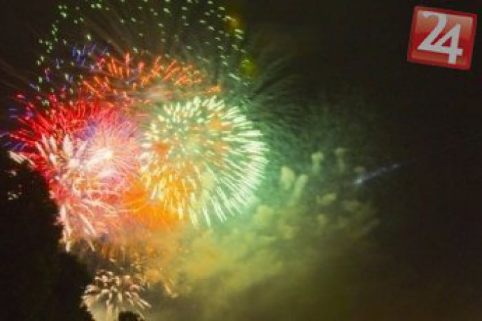 Ilustračný obrázok k článku Silvestrovský ohňostroj na námestí nebude: Mesto na to nemá peniaze