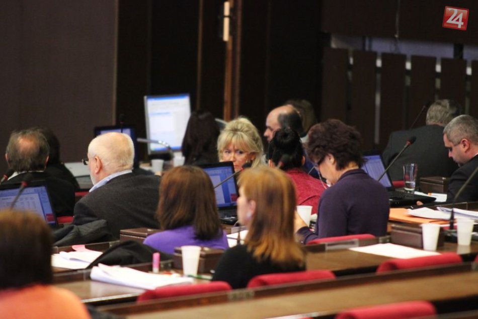 Ilustračný obrázok k článku Podvod v predvolebnej kampani v Nitre? Renáta Kolenčíková podala trestné oznámenie