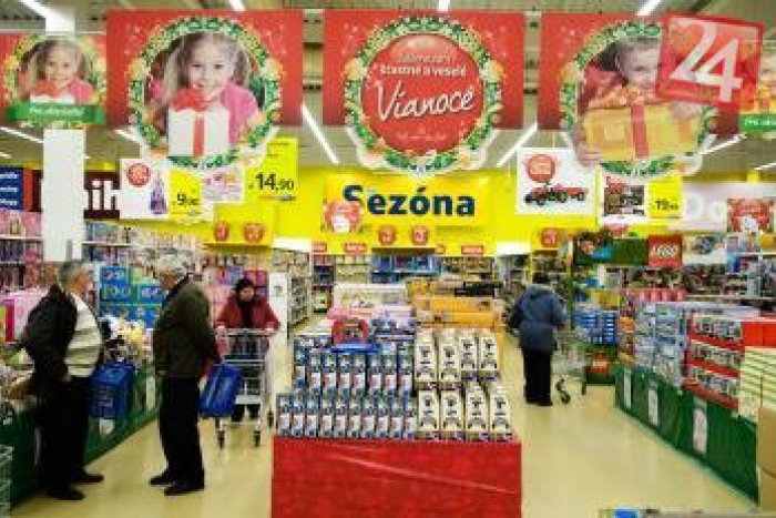 Ilustračný obrázok k článku VEĽKÝ PREHĽAD: Ako budú počas sviatkov otvorené obchody v Lučenci?