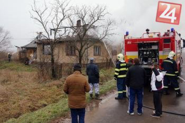 Ilustračný obrázok k článku Ohnivá dráma: V dome vypukol požiar, plamene šľahali aj z okien!