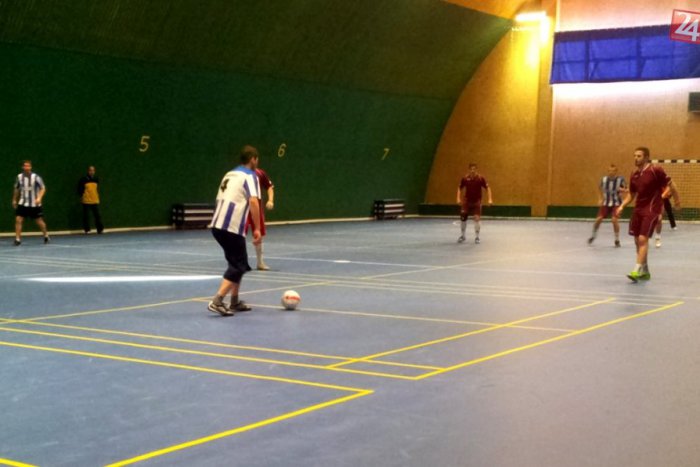 Ilustračný obrázok k článku Rozhodcovia nasadili prísny meter. Brankár Samuel Solus s čistým kontom v oboch zápasoch