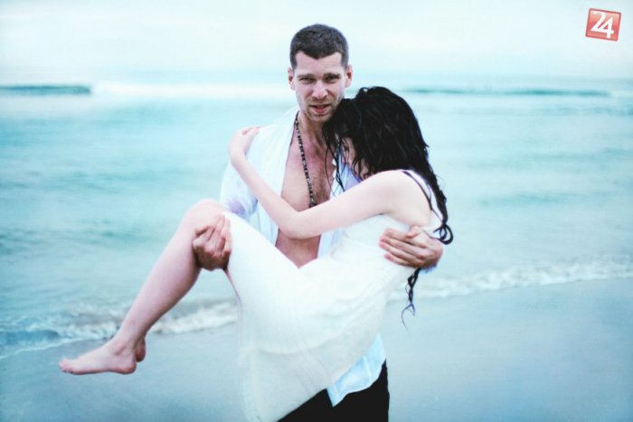 Ilustračný obrázok k článku TOP 10: Vypočujte si najlepšie slovenské a české hity roku 2013