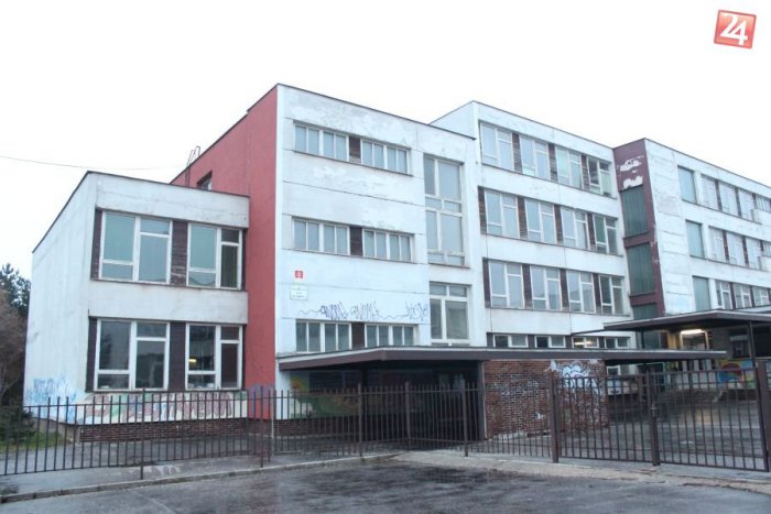 Ilustračný obrázok k článku Opravy za 3 milióny: Mesto dá zrekonštruovať dve základné školy!