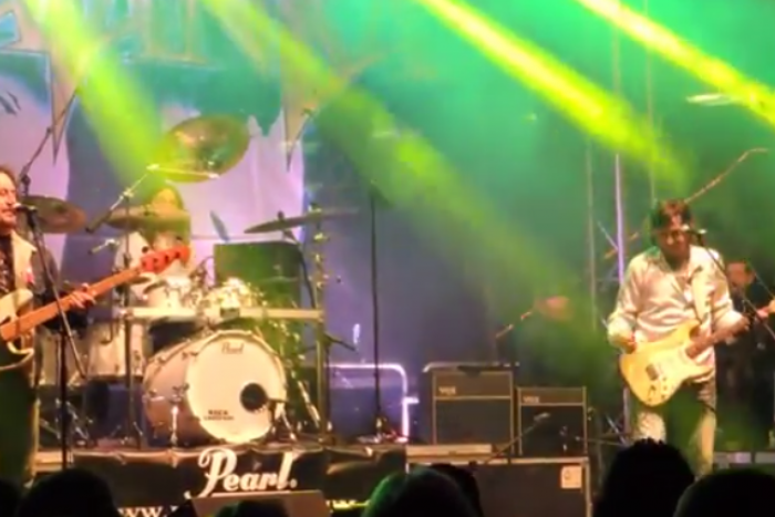 Ilustračný obrázok k článku Očami návštevníkov: Takto si Humenčania užívali silvestrovské oslavy na námestí