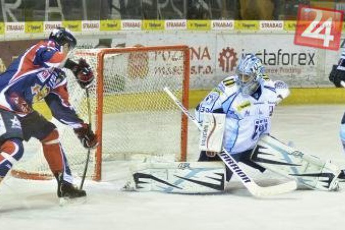 Ilustračný obrázok k článku Neúspech HKM na domácom ľade: Zvolenčania recept na brankára Nitry nenašli