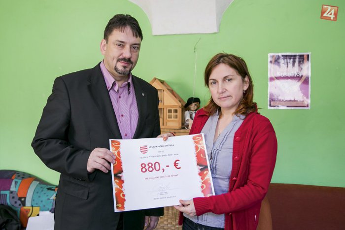 Ilustračný obrázok k článku Punč priamo od primátora? Vyzbieralo sa 880 eur, týmto deťom peniaze teraz pomôžu