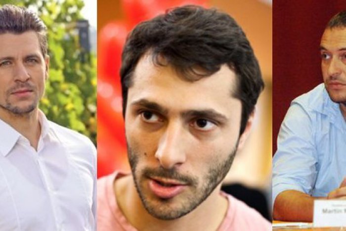 Ilustračný obrázok k článku Nová detektívka na divadelných doskách: Do Prievidze zavítajú populárni fešáci zo slovenských seriálov