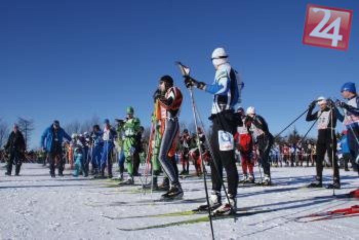 Ilustračný obrázok k článku Meškajúca zima kazí plány lyžiarov: Termín pretekov Banskobystrickej stopy odvolali!