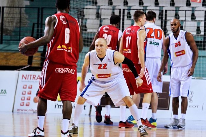 Ilustračný obrázok k článku Basketbalisti stále na vrchných priečkach: Poradili si aj s Komárnom