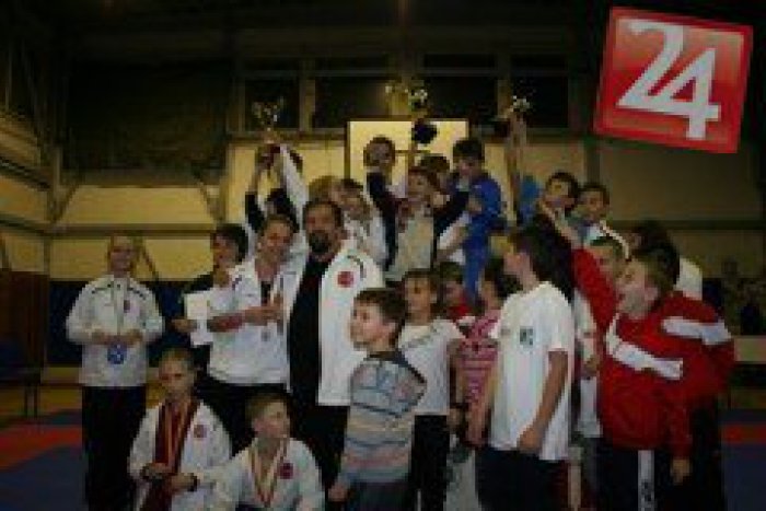 Ilustračný obrázok k článku Turnaj v Prievidzi: Žiarski borci priniesli 7 zlatých a nielen to...