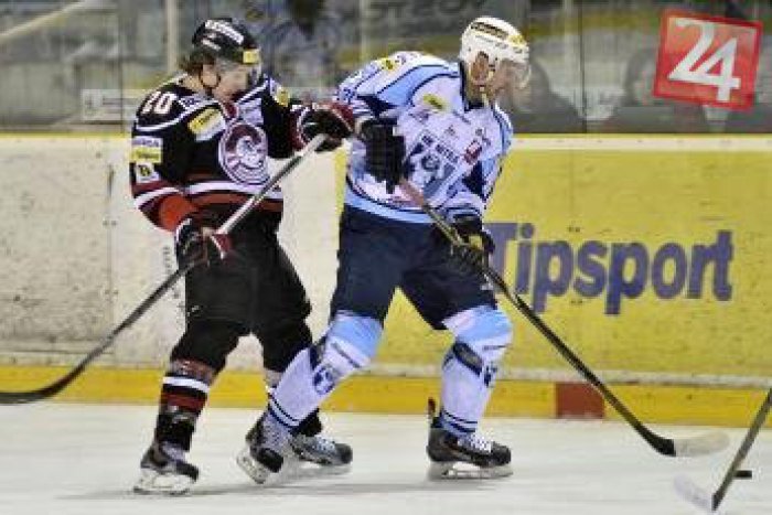 Ilustračný obrázok k článku Bystrický hráč mal problémy s dýchaním aj vnímaním: Likvidačný zákrok nitrianskeho obrancu nezostal bez odozvy!