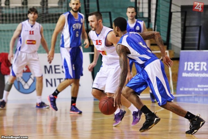 Ilustračný obrázok k článku V basketbale bez prekvapenia: Spišiaci Nitre problémy nenarobili