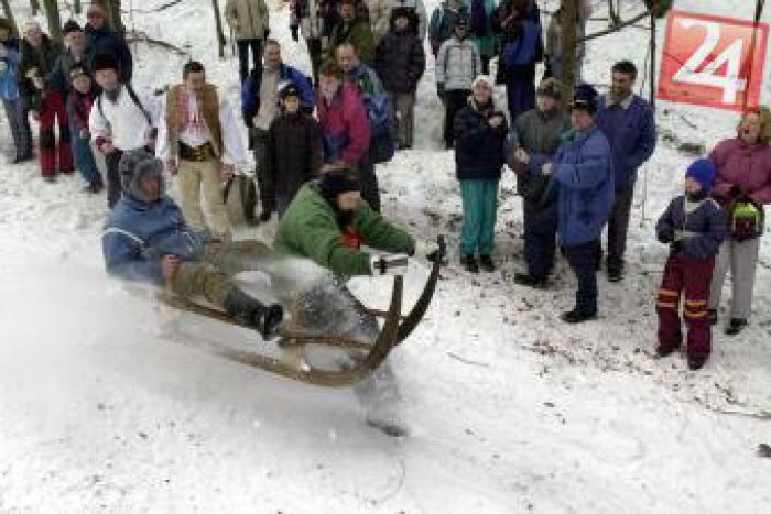 Ilustračný obrázok k článku Krňačkári majú hlavu v smútku: Preteky sú v ohrození, súťažiť sa nebude ani v Beňuši