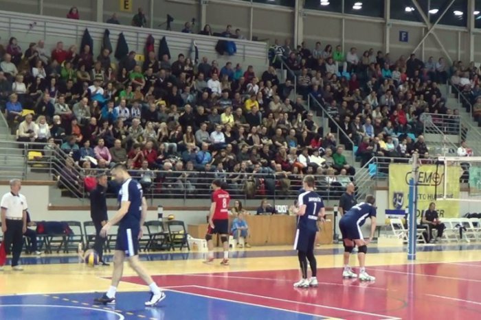 Ilustračný obrázok k článku Final Four SP v Humennom: ŠK Chemes je vo finále! Dnes si to v ňom rozdá s Prešovom