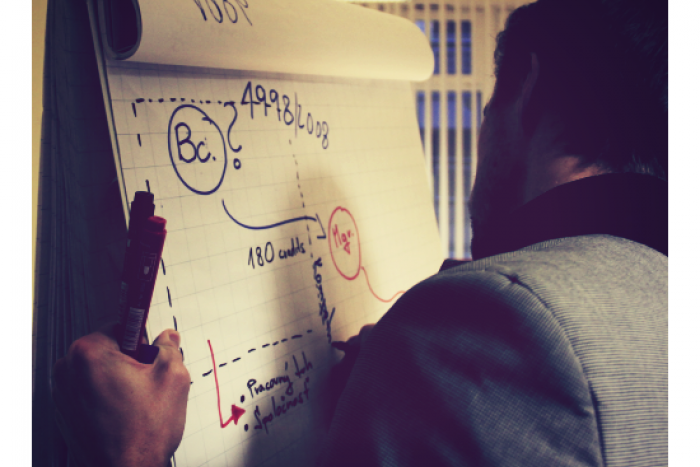 Ilustračný obrázok k článku KOMENTÁR: Slovenská spoločnosť nie je stále pripravená na bakalárov...