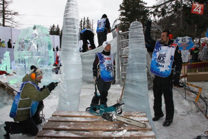 Ilustračný obrázok k článku Nádhera na Hrebienku: Ľad sa premenil na sochy, pozrite si galériu!