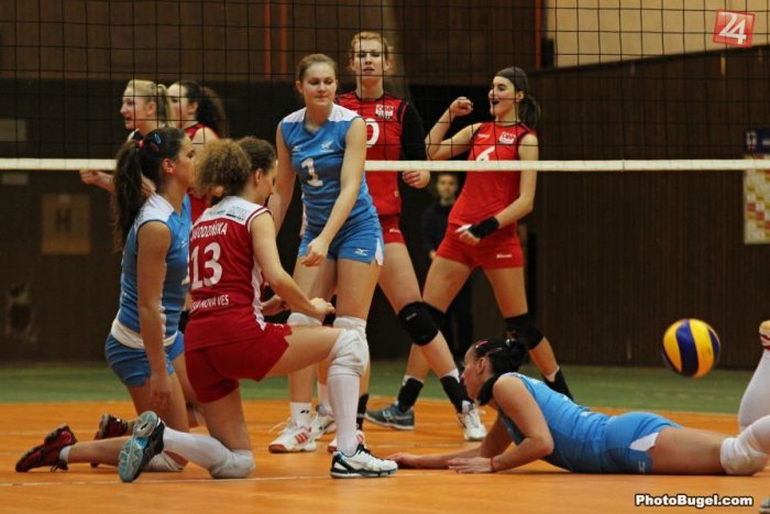 Ilustračný obrázok k článku Prehľad volejbalových výsledkov: Ďalšie víťazstvo žien, muži po dráme prehrali