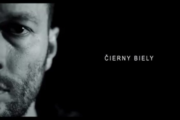 Ilustračný obrázok k článku Smola a Hrušky má nový song s jasným odkazom: Nekopeme do hláv, búchame do sŕdc