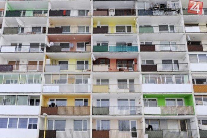 Ilustračný obrázok k článku Ľudia v košickej bytovke zostali bez internetu i TV signálu: Kto im prestrihol káble?