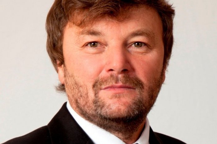 Ilustračný obrázok k článku Poslanec Tokár: V živote a v politike sa riadim zásadne zdravým sedliackym rozumom