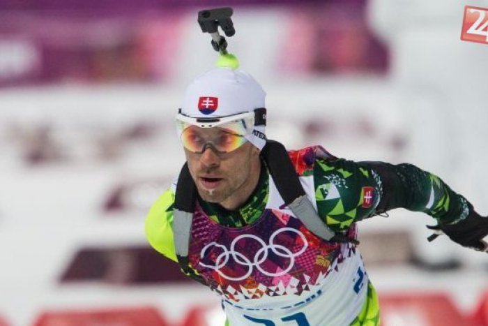 Ilustračný obrázok k článku Biatlonista Kazár z bystrickej Dukly so zlomenou puškou: Po štafete plakal z ľútosti aj z radosti