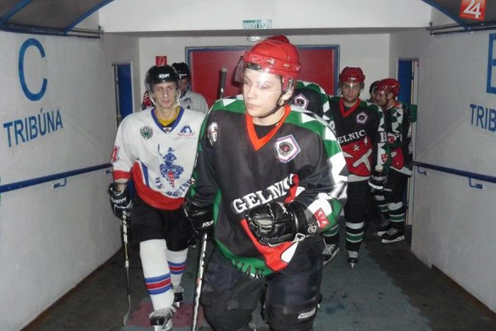 Ilustračný obrázok k článku Hokejová rozlúčka s domácim publikom: Seniori museli siahnuť na dno svojich možností