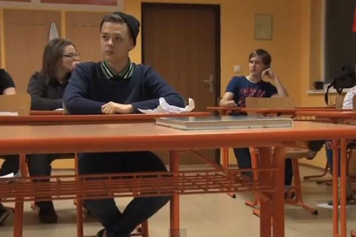 Ilustračný obrázok k článku Košickí študenti sa dali do natáčania: Cez nakrútenú bájku zobrazia aj nebezpečenstvo na Facebooku!