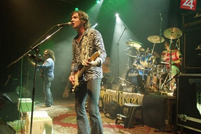 Ilustračný obrázok k článku Do Bystrice zavítajú hudobné legendy: Pod Urpínom budú znieť hity Tublatanky