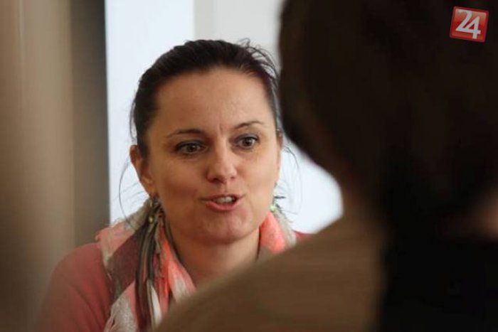 Ilustračný obrázok k článku Novinárka Miroslava Kernová prednášala študentom: Prezradila zaujímavosti zo zákulisia žurnalistiky