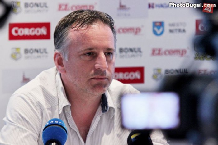 Ilustračný obrázok k článku Klub verí v záchranu: FC Nitra predstavil hviezdneho Johna Mensaha!