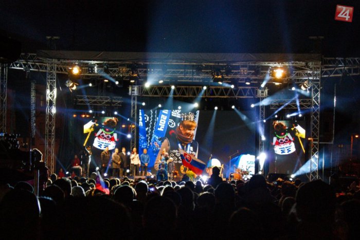 Ilustračný obrázok k článku FOTOREPORTÁŽ: Bystrica pripravila zlatej Nasti veľké privítanie!