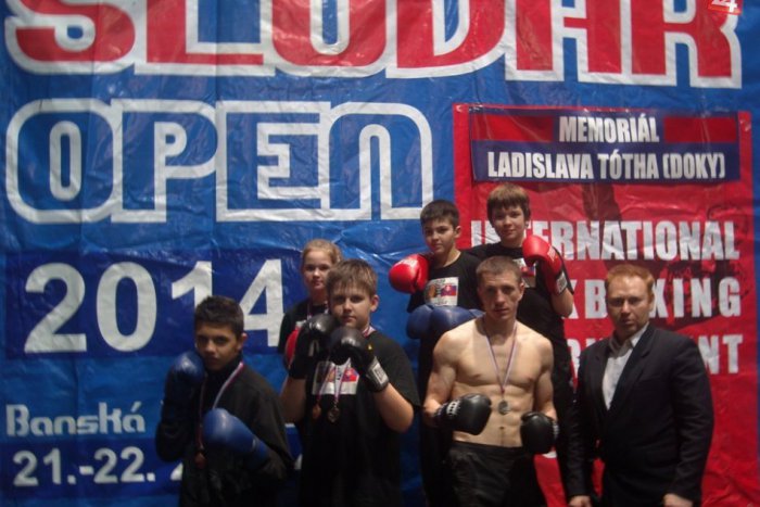 Ilustračný obrázok k článku Revúcky kickbox sa predviedol pred svetovou špičkou!